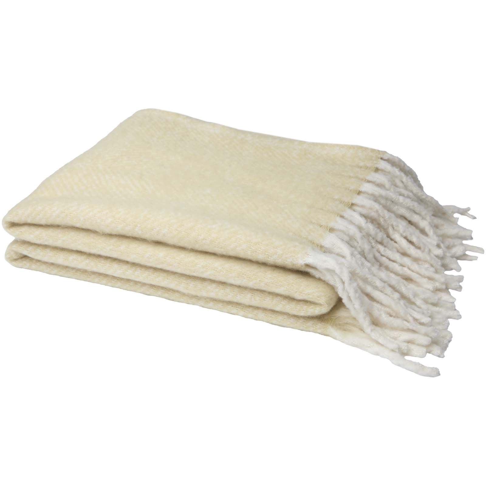 Dolly GRS recycled blanket